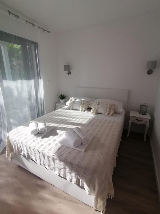 Apartmani Zoric ヴォディツェ 部屋 写真