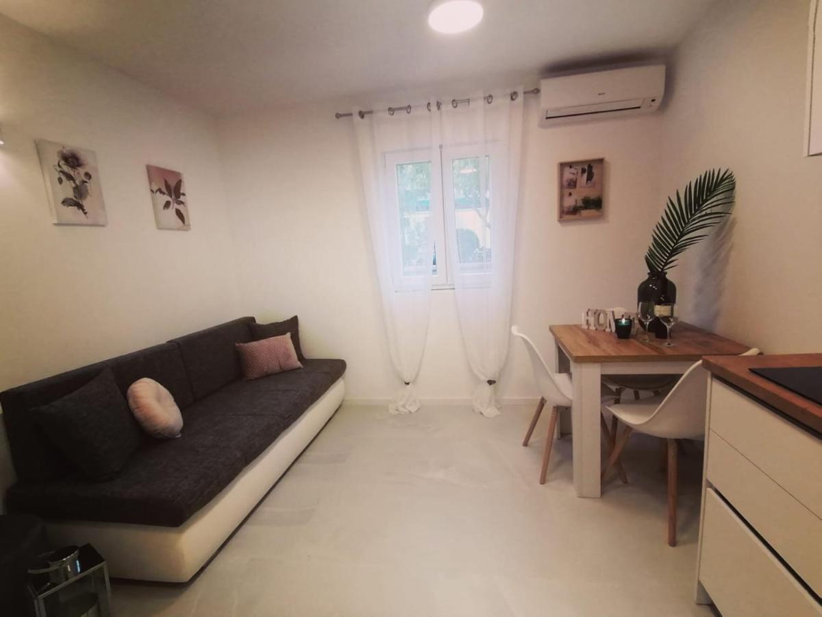 Apartmani Zoric ヴォディツェ 部屋 写真