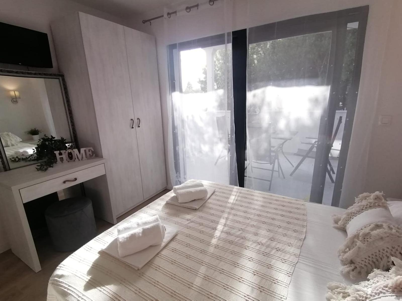 Apartmani Zoric ヴォディツェ 部屋 写真