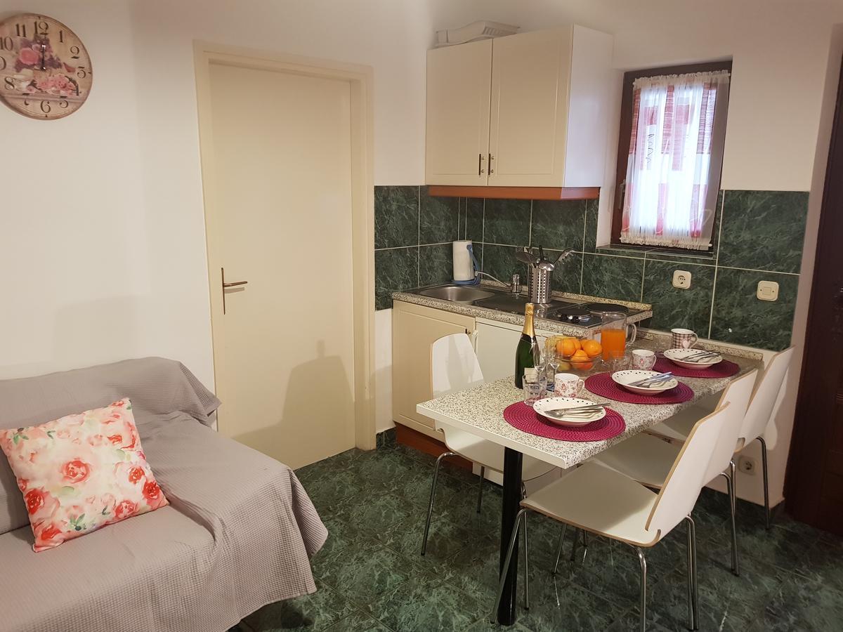 Apartmani Zoric ヴォディツェ エクステリア 写真